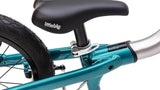 #colour_kingfisher blue, Lightweight yet durable components | Alloy frame and fork lightweight components plus front and rear hand brakes with air tyres and riser bars.