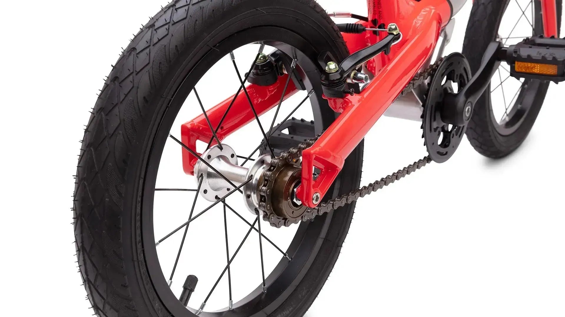 #colour_rocket red, Lightweight yet durable components | Alloy frame and fork lightweight components plus front and rear hand brakes with air tyres and riser bars.